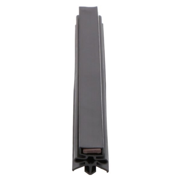 True refrigeration gasket profile G28, winged magnetic dart seal, end view showing the magnet chamber and the push-in dart