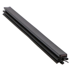 True refrigeration gasket profile G28, winged magnetic dart seal, angled view of the extrusion and sealing face